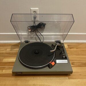Vintage Technics Panasonic Belt Servo Drive SL-23 Turntable AS-IS READ**